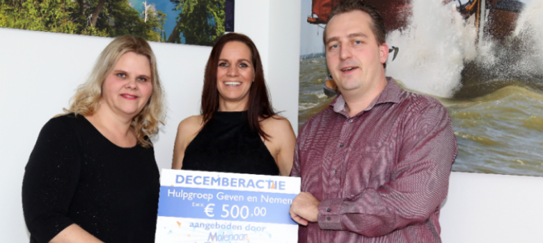 Uitreiking cheques Decemberactie 2018 van Molenaar & Zwarthoed