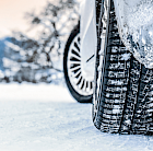 Ik ga op wintersport en neem mee: ski's, skikleding en... winterbanden?